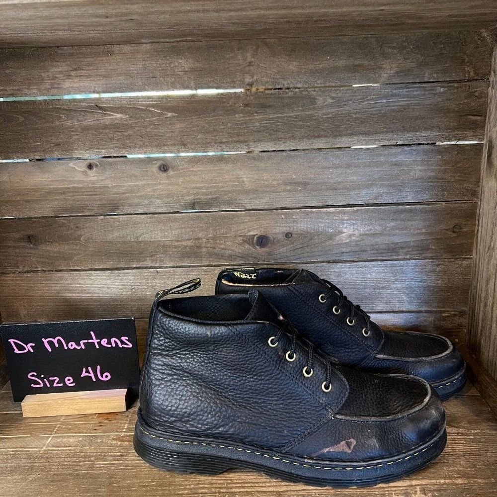 Mens Dr Martens Austin Black Pebbled Leather Ankle Chukka Boots Size 12 M GUC